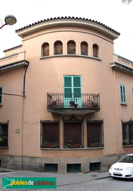 La Garriga - Passeig dels Til·lers, 22 (Foto: Albert Esteves, 2022) La Garriga - Passeig dels Til·lers, 22