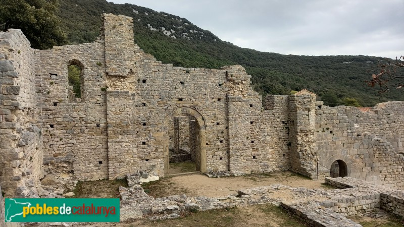 Albanyà - Monestir de Sant Llorenç de Sous (Foto: Elena Pujadas, 2022) Albanyà - Monestir de Sant Llorenç de Sous