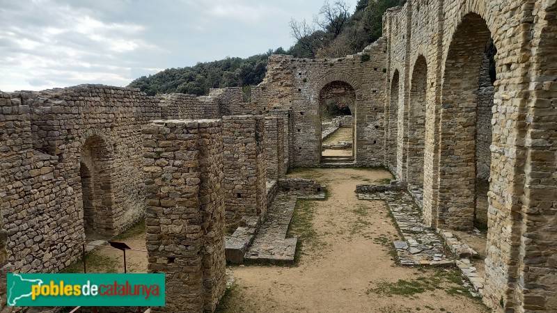 Albanyà - Monestir de Sant Llorenç de Sous (Foto: Elena Pujadas, 2022) Albanyà - Monestir de Sant Llorenç de Sous