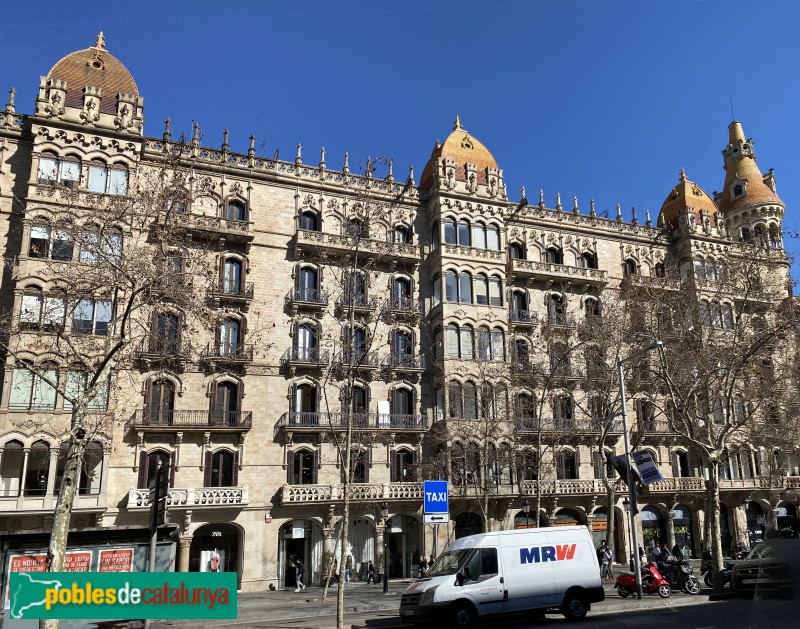 Barcelona - Cases Rocamora (Passeig de Gràcia, 6) (Foto: Albert Esteves, 2022) Barcelona - Cases Rocamora (Passeig de Gràcia, 6)
