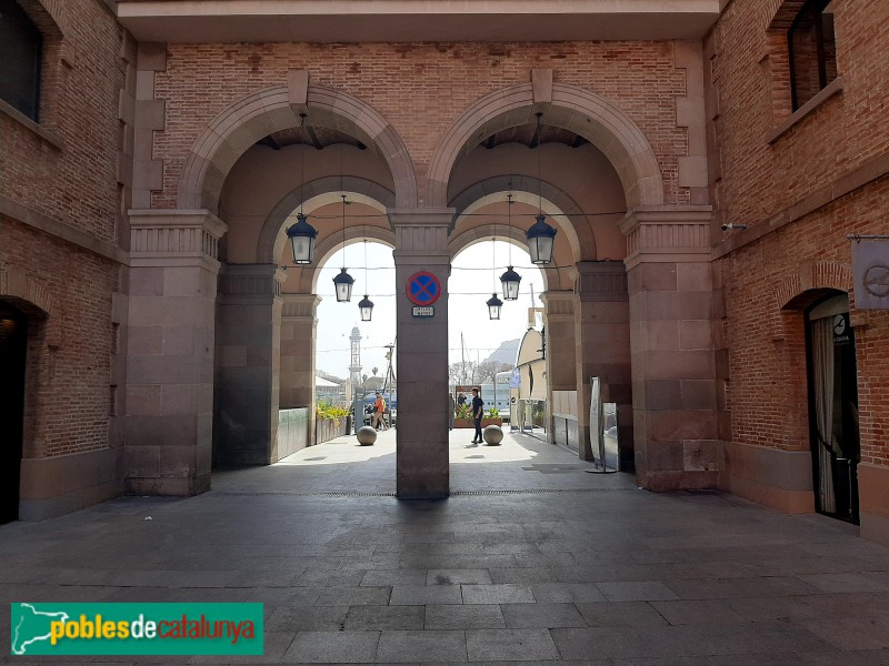 Barcelona - Magatzems del Dipòsit (Foto: Sergi Suárez, 2022) Barcelona - Magatzems del Dipòsit