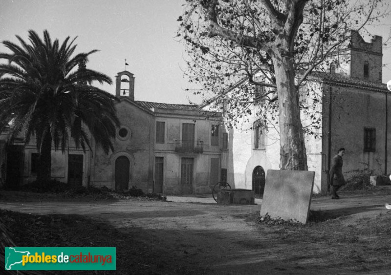 La Garriga - Can Nualart (Foto: <i>Francesc Blasi -Arxiu Fotogràfic Centre Excursionista de Catalunya-</i>, abans de 1950) La Garriga - Can Nualart