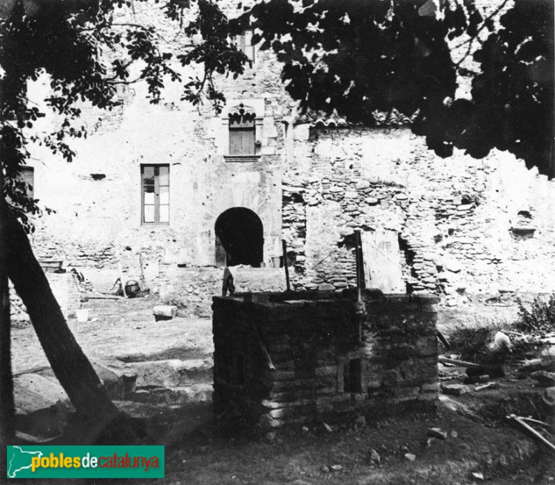 La Garriga - Can Noguera (Foto: Antoni Gallardo -Arxiu fotogràfic Centre Excursionista de Catalunya-, 1927) La Garriga - Can Noguera