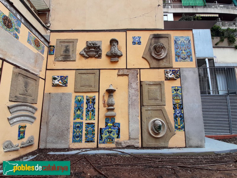 Barcelona - Mural de l'Editorial Sopena