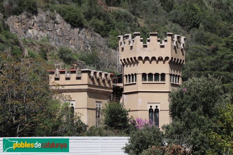Figaró-Montmany - Castell de Rubinat (Foto: Albert Esteves, 2022) Figaró-Montmany - Castell de Rubinat