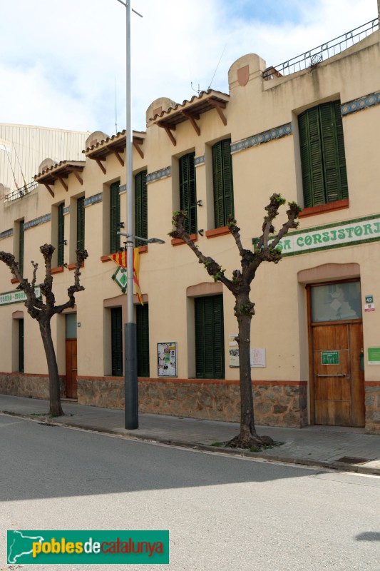 Figaró-Montmany - Antigues escoles (Ajuntament)
