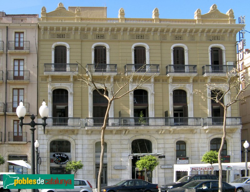 Casa Joaquima Bru (Hotel Lauria)