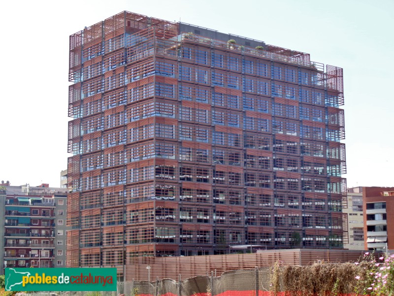 Barcelona - The Ó Building. Gran Via, 159