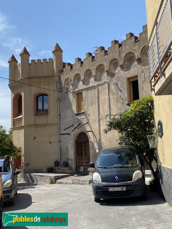 Santa Maria de Martorelles - Casa Bru (el Castell)