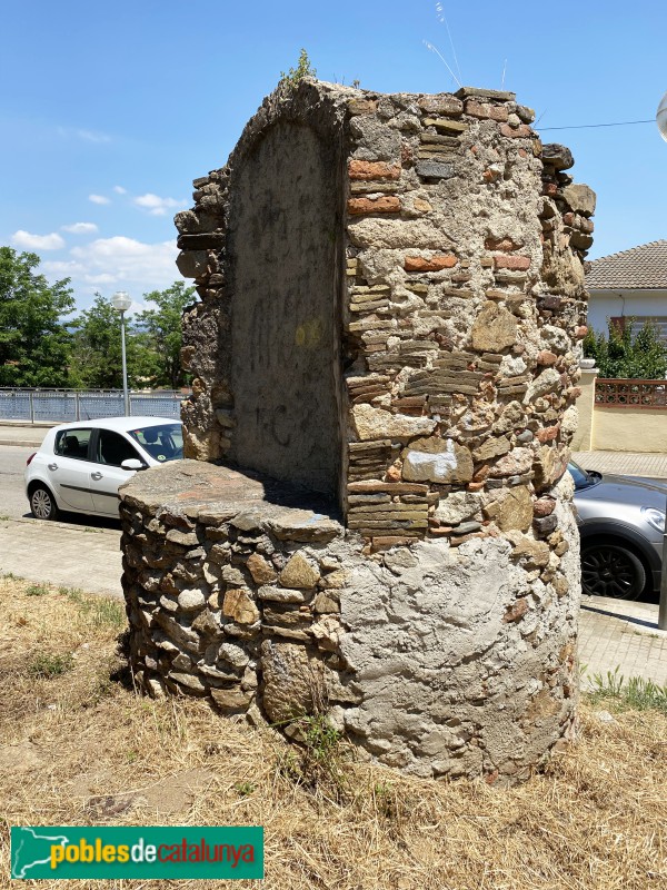 Montornès del Vallès - Can Coll. Pou