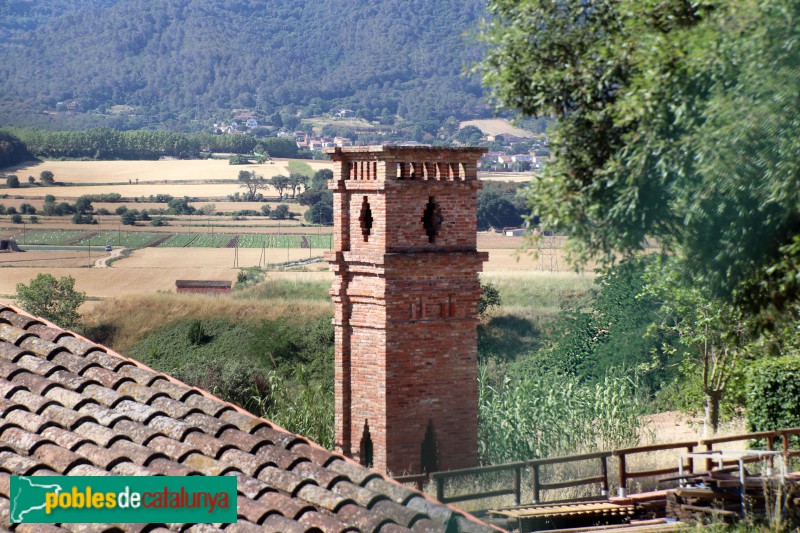 Montornès del Vallès - Can Masferrer. Torre d'aigua