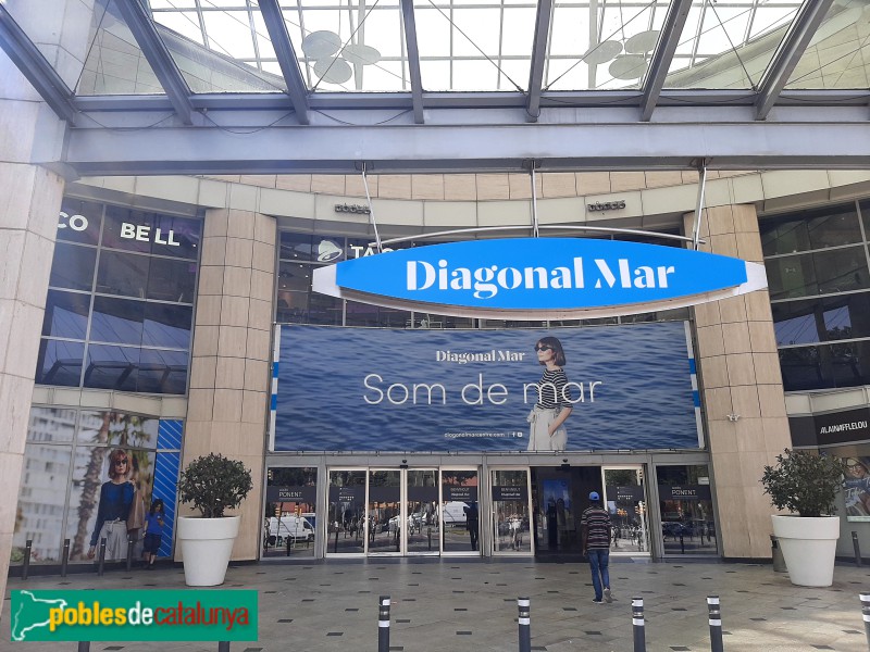 Barcelona - Centre Comercial Diagonal Mar (Foto: Sergi Suárez, 2022) Barcelona - Centre Comercial Diagonal Mar