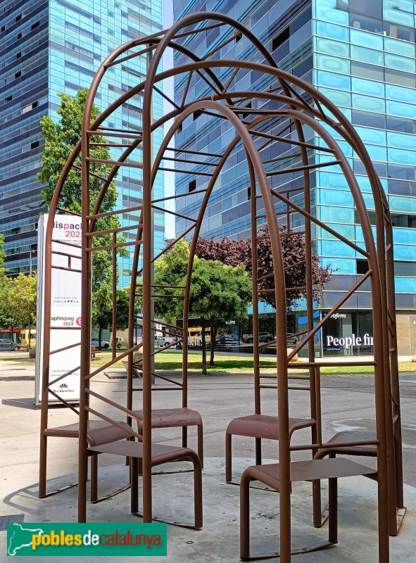 L'Hospitalet de Llobregat - Escultura <i>Bridges</i>