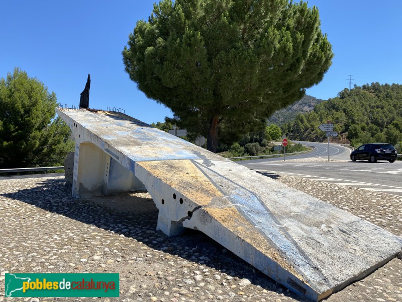 Benifallet - Monument al Llaguter