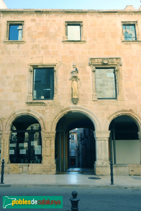 Tarragona - Antic Hospital de Santa Tecla (Foto: Albert Esteves, 2022) Tarragona - Antic Hospital de Santa Tecla