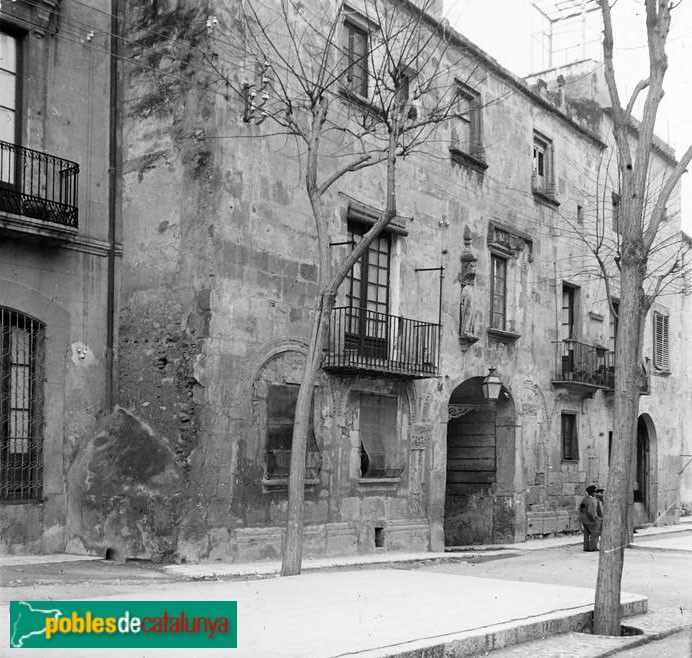 Tarragona - Antic hospital de Santa Tecla (Foto: Josep Salvany -Fons Salvany. Biblioteca de Catalunya-, 1924) Tarragona - Antic hospital de Santa Tecla