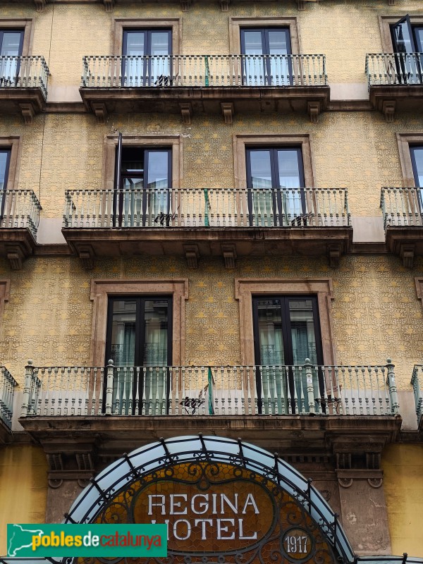 Barcelona - Casa Antoni Pàmies. Bergara, 4