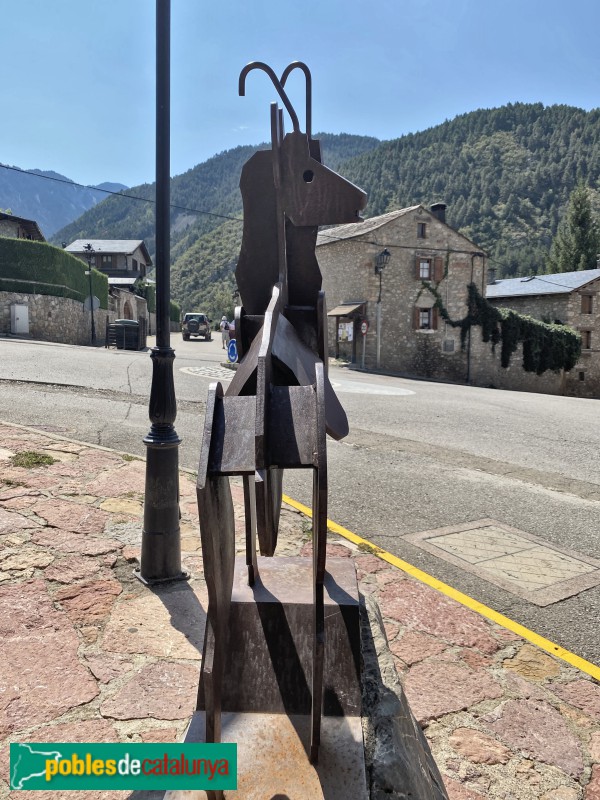 Riu de Cerdanya - Escultura <i>Isard</i>