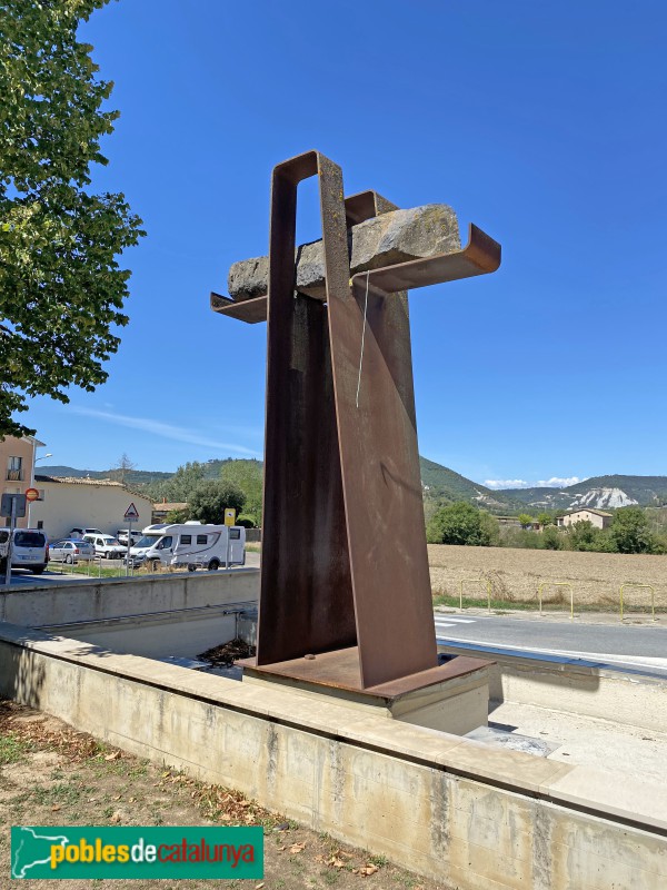Vic - Monument <i>La Creu de Sentfores</i>
