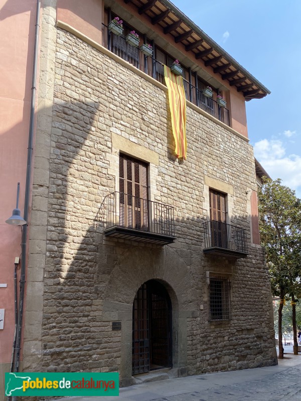 Vic - Casa Clariana (Foto: Albert Esteves, 2022) Vic - Casa Clariana