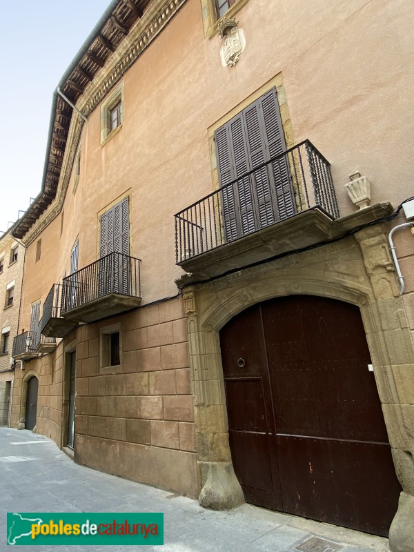 Vic - Casa Cortada (Foto: Albert Esteves, 2022) Vic - Casa Cortada