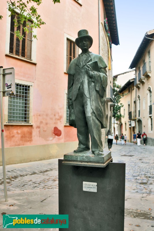 Vic - Monument a l'Estudiant