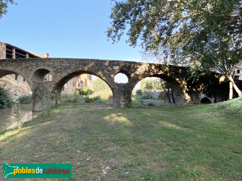 Vic - Pont de Queralt (Foto: Albert Esteves, 2022) Vic - Pont de Queralt