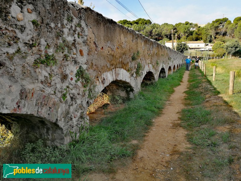 Barberà del Vallès - Molí Vermell. Aqüeducte