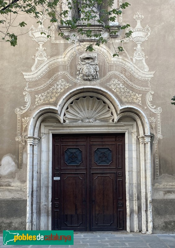 Vic - Església i convent de Sant Domènec (Foto: Albert Esteves, 2022) Vic - Església i convent de Sant Domènec