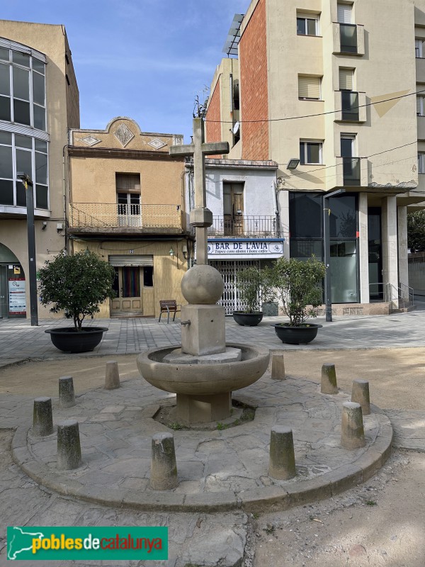 Parets del Vallès - Font de la plaça de la Vila