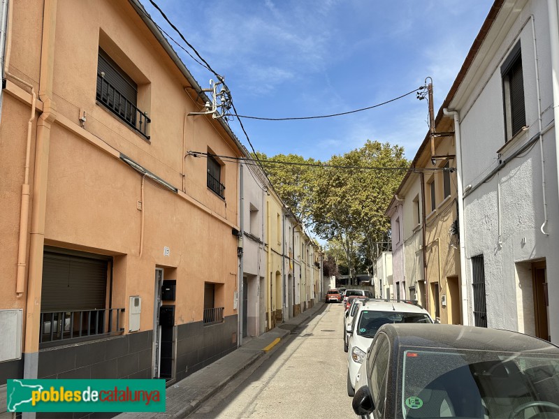 Parets del Vallès - Cases dels treballadors de la Linera. Carrer Antoni Feliu