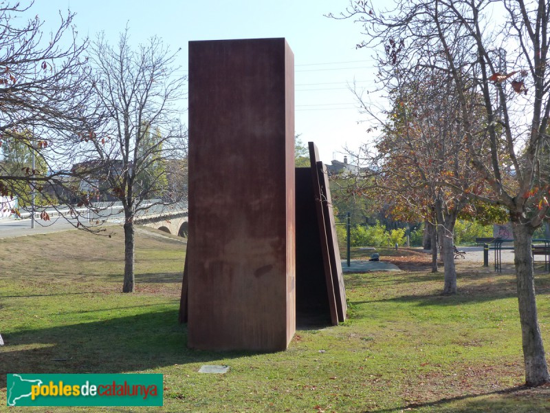 Vic - Escultura <i>Els quatre punts de l'Assemblea de Catalunya</i>