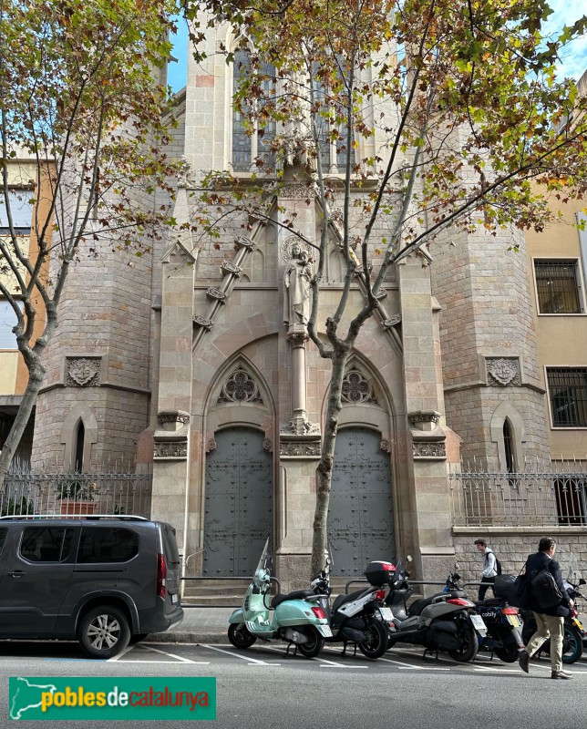 Barcelona - Església de Maria Auxiliadora (Foto: Albert Esteves, 2022) Barcelona - Església de Maria Auxiliadora