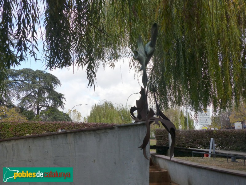 Vic - Escultura <i>La Vida</i> (Foto: Graciel·la Vidal, 2022) Vic - Escultura <i>La Vida</i>