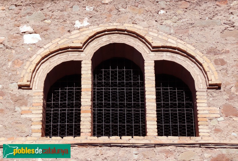 Igualada - Celler i molí d'oli del Sindicat Agrícola (Foto: Albert Esteves, 2022) Igualada - Celler i molí d'oli del Sindicat Agrícola