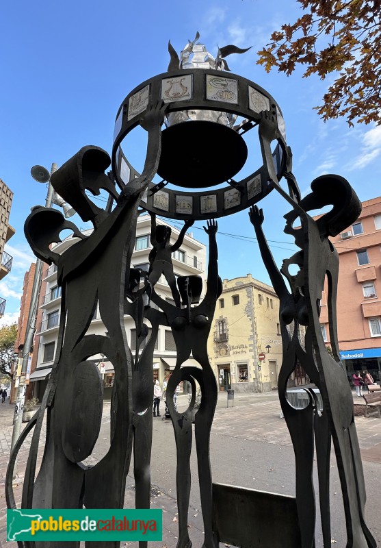 Cardedeu - Monument pel centenari de la germandat La Santa Espina