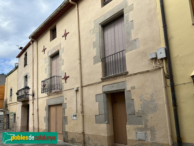 Cardedeu - Carrer Teresa Oller, 19-21. Can Jubany (Foto: Albert Esteves, 2022) Cardedeu - Carrer Teresa Oller, 19-21. Can Jubany