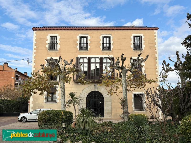 Cardedeu - Casa Nova (Convent de les monges) (Foto: Albert Esteves, 2022) Cardedeu - Casa Nova (Convent de les monges)