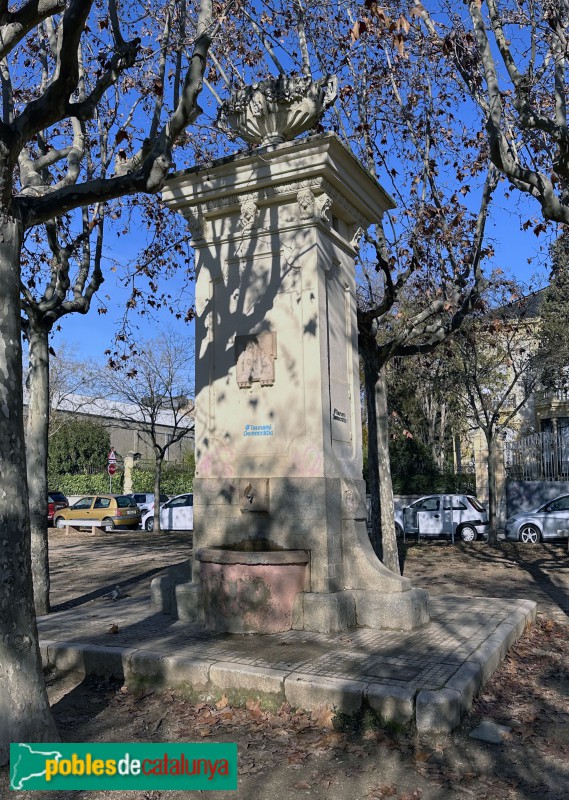 Cardedeu - Font de la plaça Amat