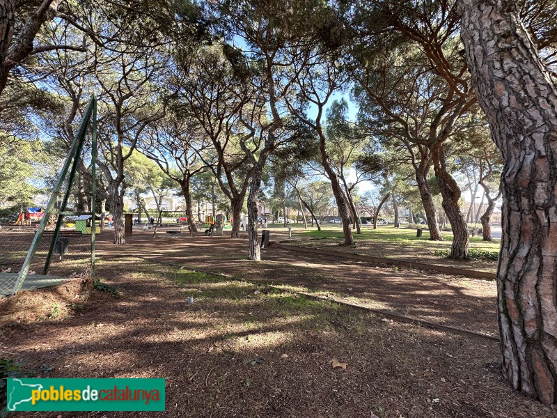 Cardedeu - Parc dels Pinetons (Foto: Albert Esteves, 2022) Cardedeu - Parc dels Pinetons