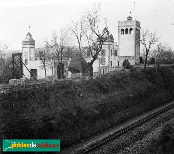 Les Franqueses del Vallès - Can Morera (Foto: <i>Josep Salvany -Fons Salvany. Biblioteca de Catalunya-</i>, 1915) Les Franqueses del Vallès - Can Morera