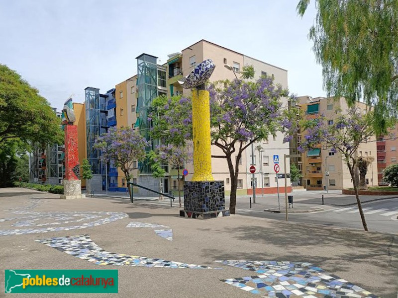 Sant Boi de Llobregat - Homenatge a Gaudí