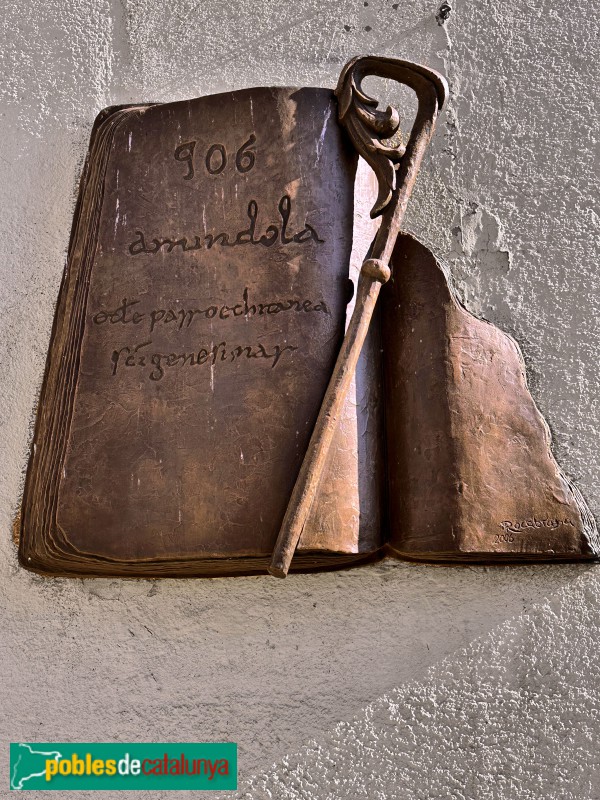 L'Ametlla del Vallès - Església de Sant Genís. Escultura dels 1.100 anys