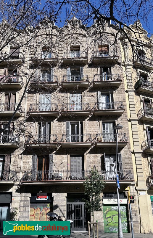 Barcelona - Casanova, 110 (Foto: Albert Esteves, 2023) Barcelona - Casanova, 110