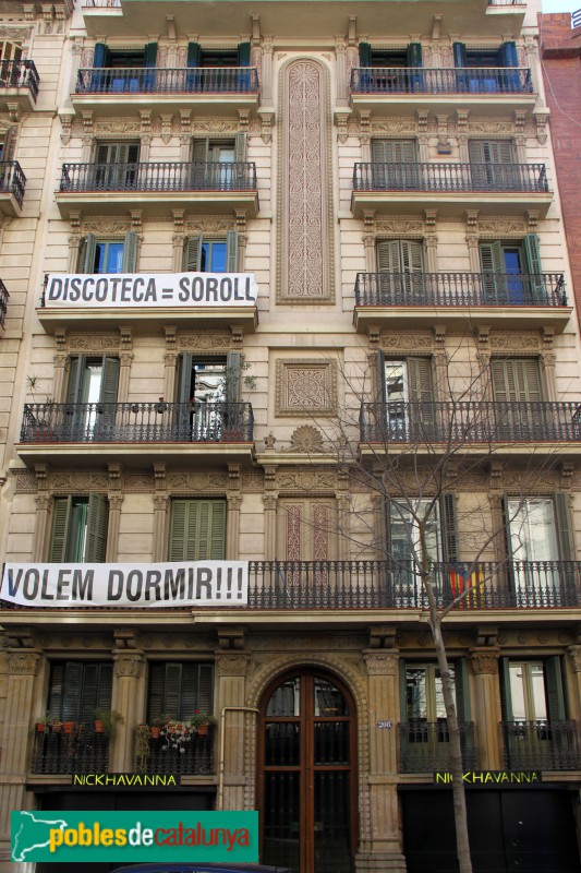 Barcelona - Rosselló, 208 (Foto: Albert Esteves, 2015) Barcelona - Rosselló, 208
