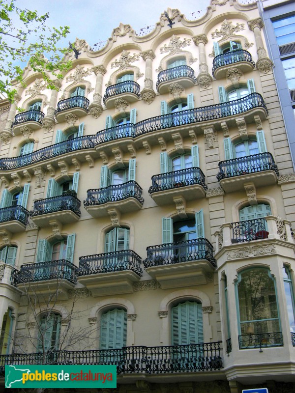 Barcelona - Rosselló, 192 (Foto: Albert Esteves, 2008) Barcelona - Rosselló, 192