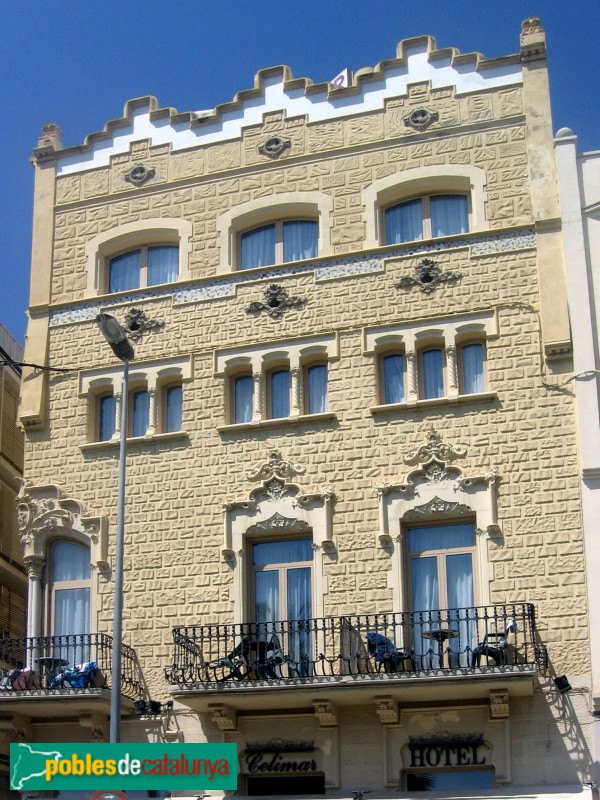 Sitges - Casa Simó Llauradó (Foto: Albert Esteves, 2006) Sitges - Casa Simó Llauradó