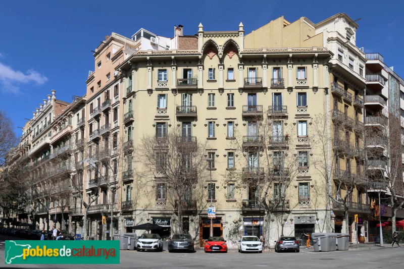 Barcelona - Còrsega, 223 / Muntaner, 170 (Foto: Albert Esteves, 2023) Barcelona - Còrsega, 223 / Muntaner, 170