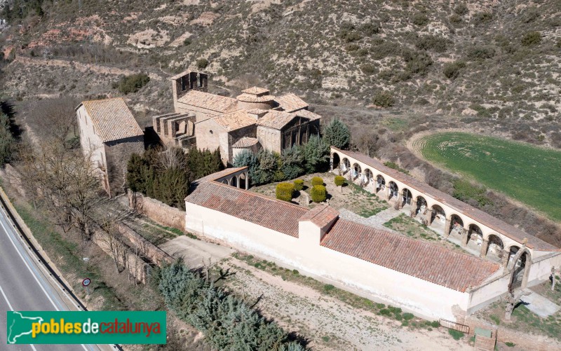 Castellfollit de Riubregós - Santa Maria del Priorat (Foto: Francesc Vidal-Barraquer) Castellfollit de Riubregós - Santa Maria del Priorat