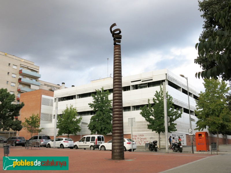 Terrassa - Escultura <i>La Nostra Gent</i>